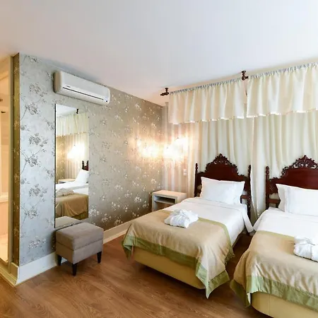 Casa De Sao Mamede Otel 3*
