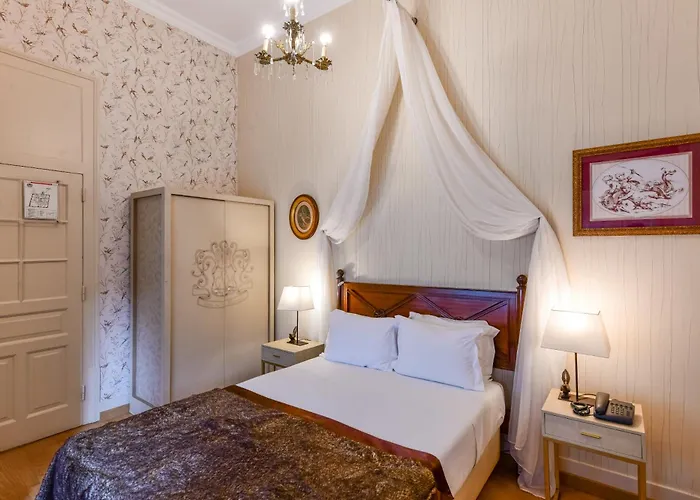 호텔 Casa De Sao Mamede 3*